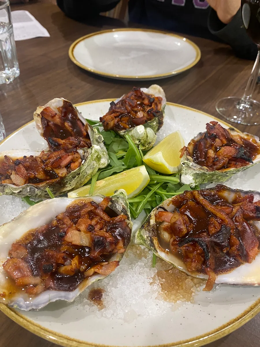 Oysters, La Vita Ristorante Cafe