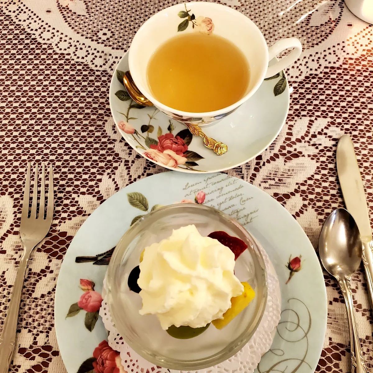 Fruit Cup with Valentine Green Tea