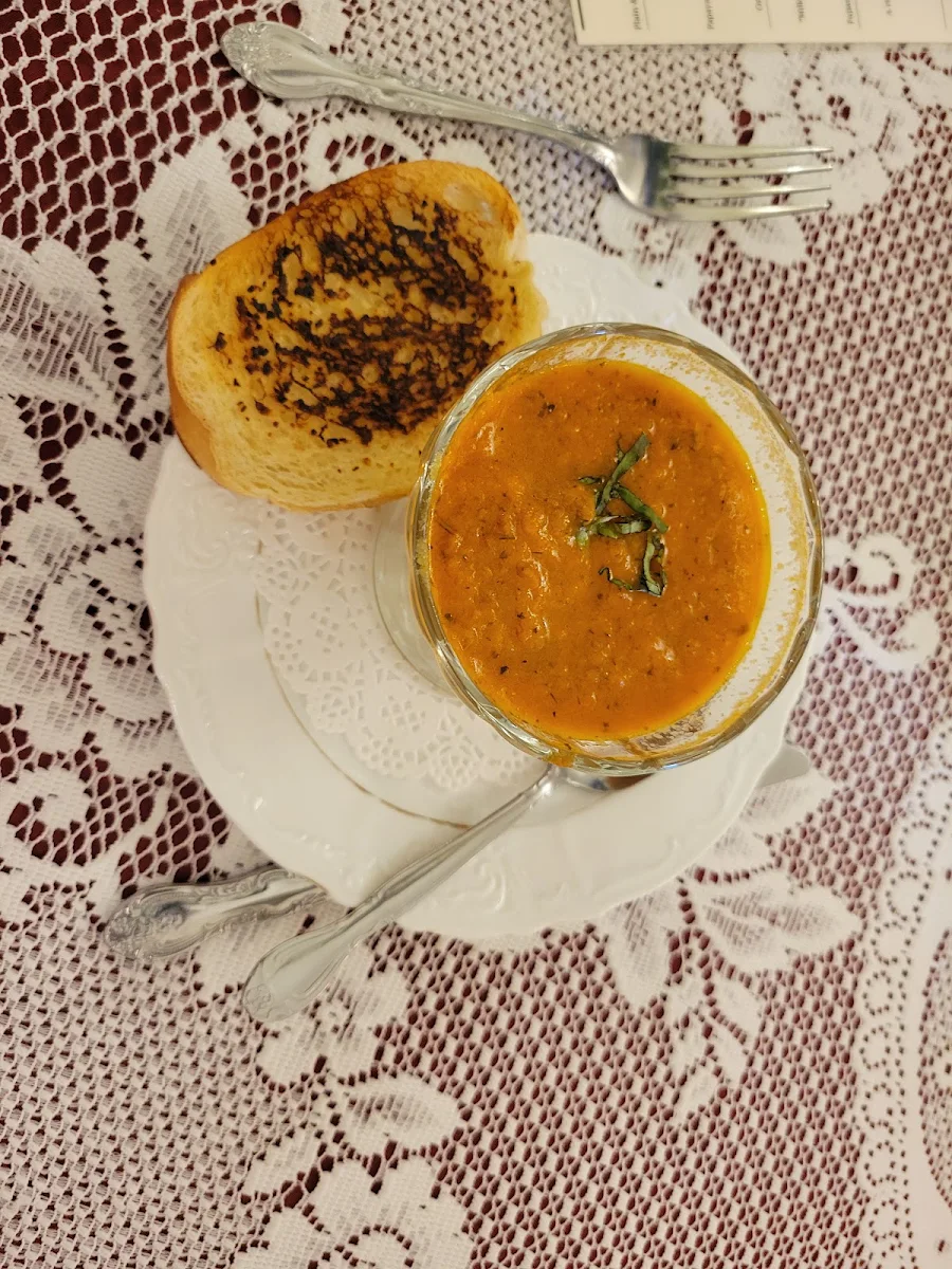 Tomato Basil Soup