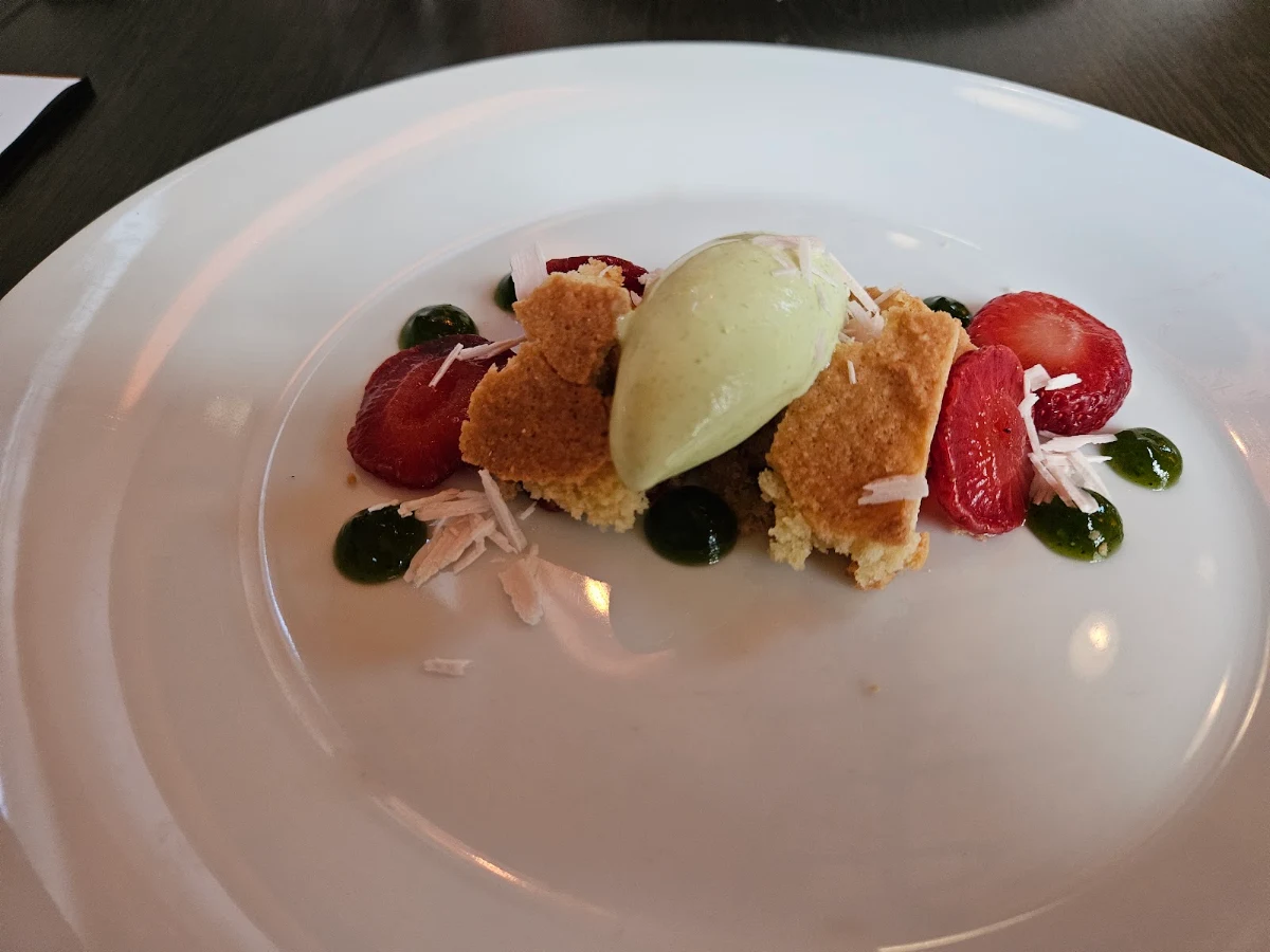 Highlights, Lupin Dining & Pantry