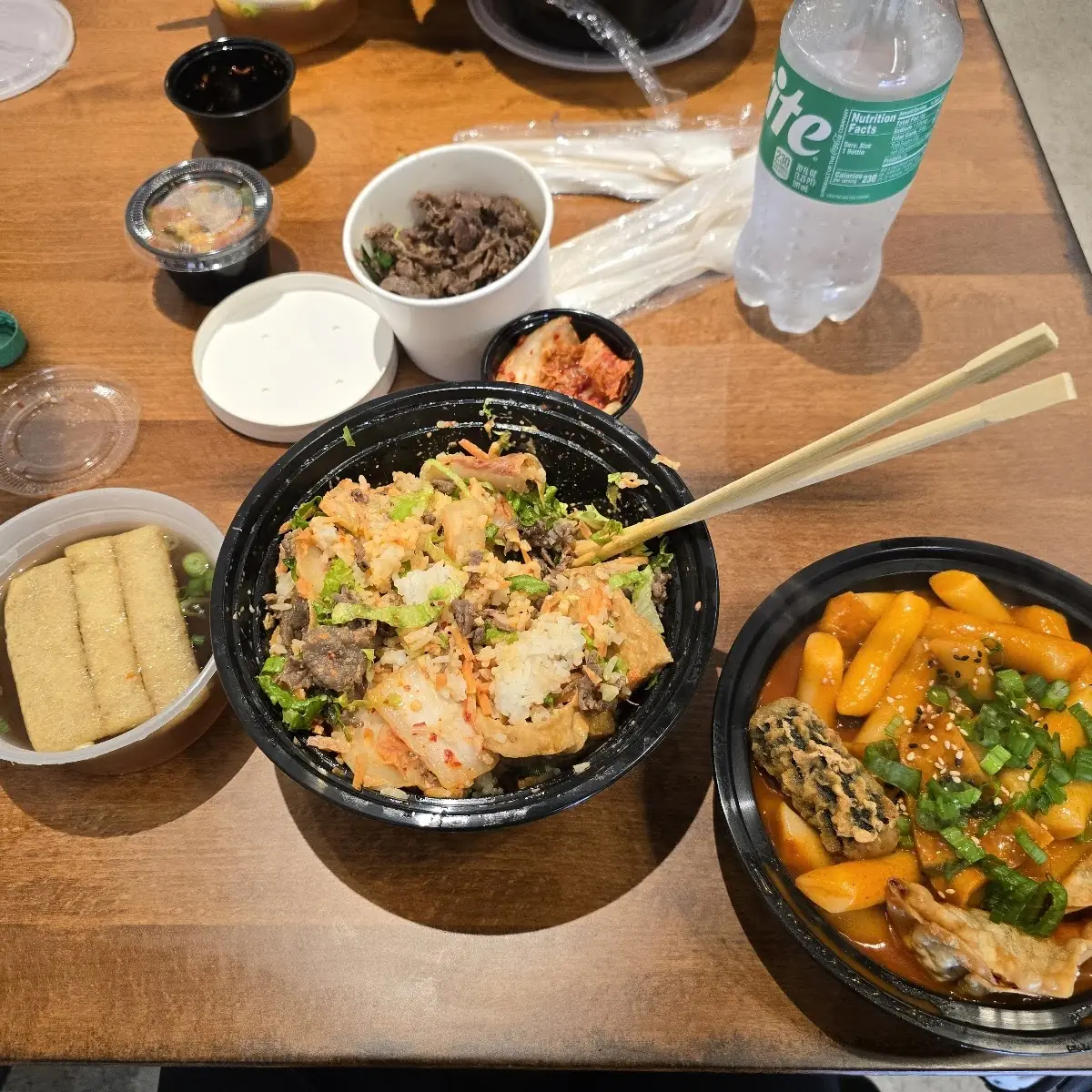 Ttbeobokki and Rice Bowl