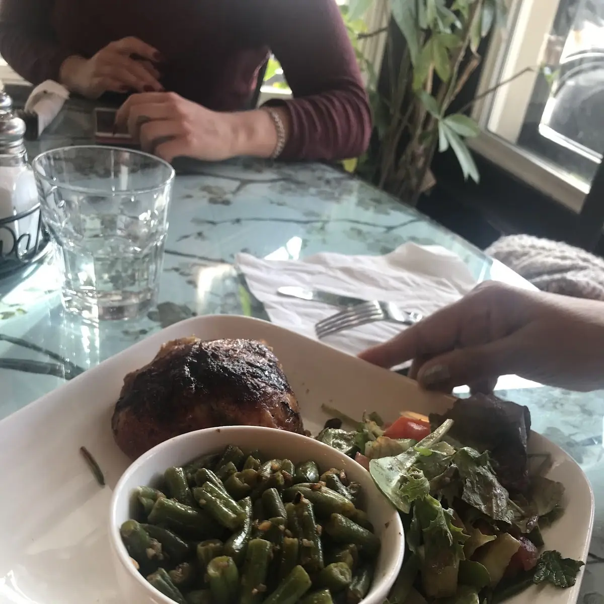 Barbecue Chicken Green Beans and Salad Dressing