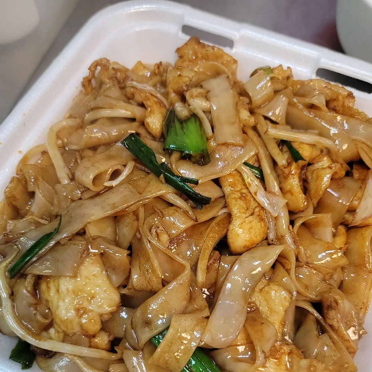Chicken Chow Fun