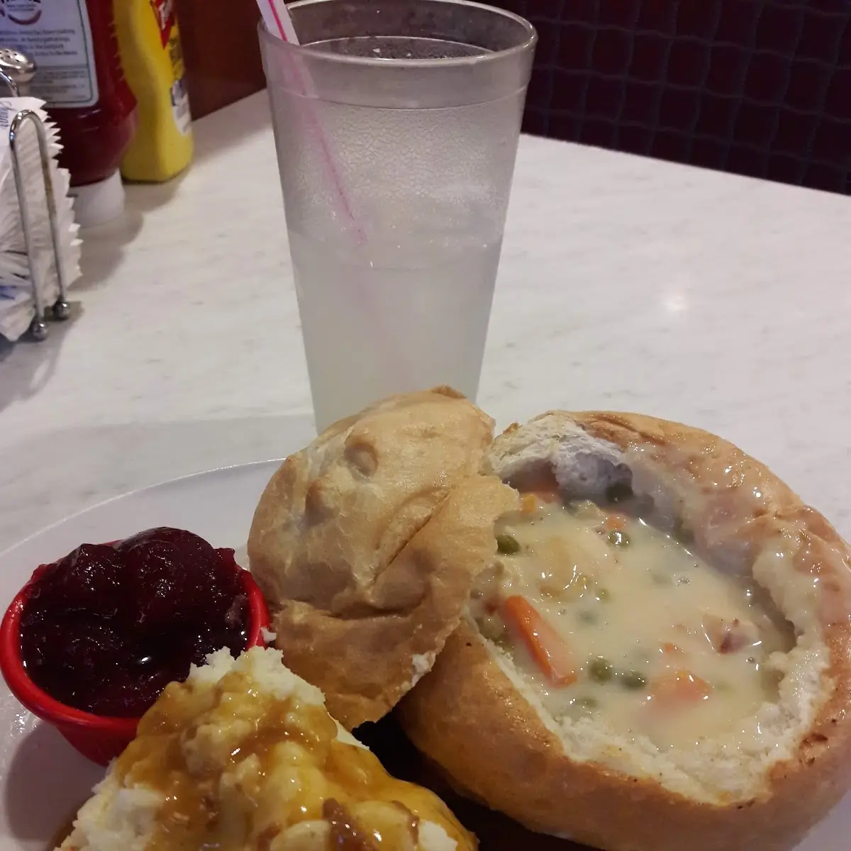 6 Clam Cakes & Bowl Chowder