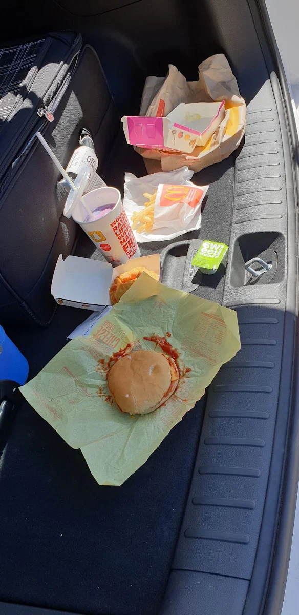 Cheeseburger, McDonald's Keysborough