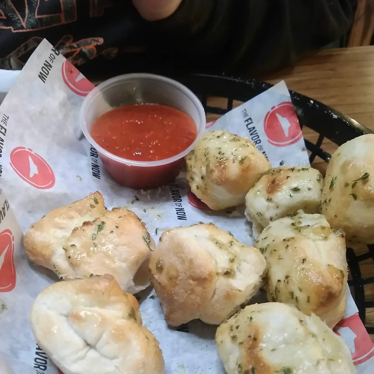 Cheesy Garlic Bread Knots