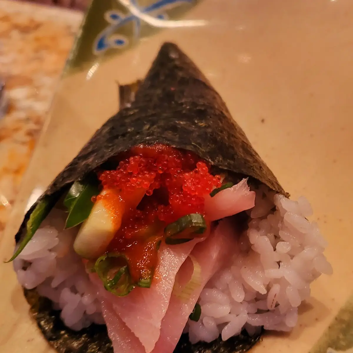 Yellowtail Hand Roll