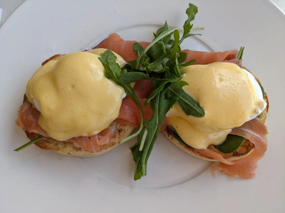 Eggs Benedict, Xenos Restaurant Bar Cafe