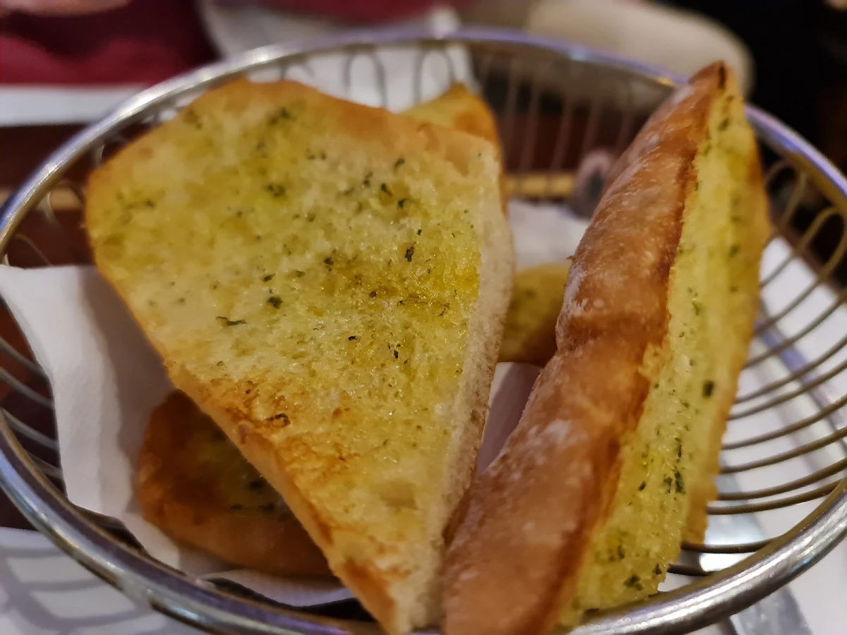 Garlic Bread, Xenos Restaurant Bar Cafe