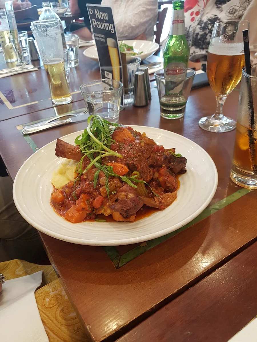Lamb Shanks, Xenos Restaurant Bar Cafe