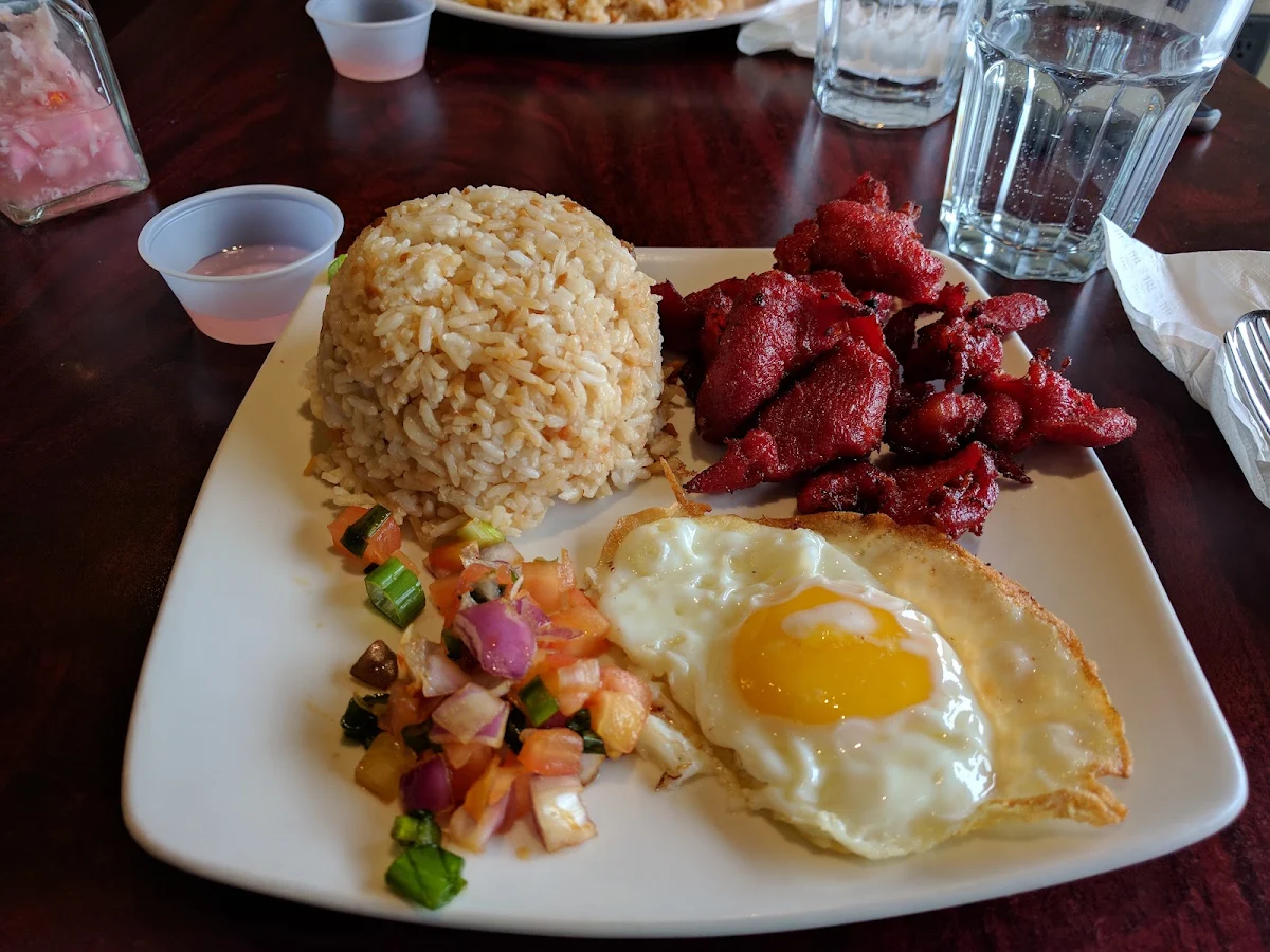 Chicksilog, Kumare Restaurant and Bakery