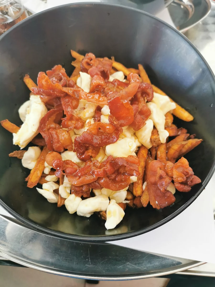 Poutine Bacon Érable