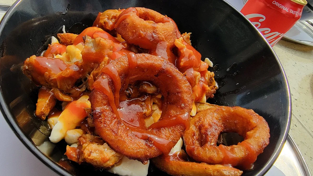 Poutine Black Côtes