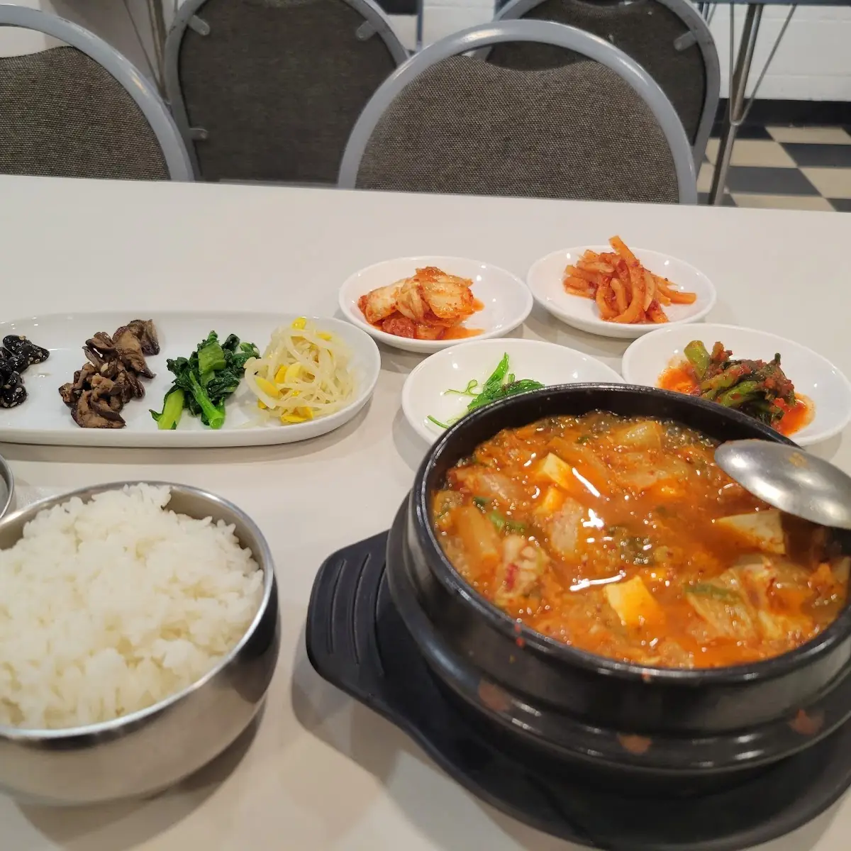 Kimchi Stew