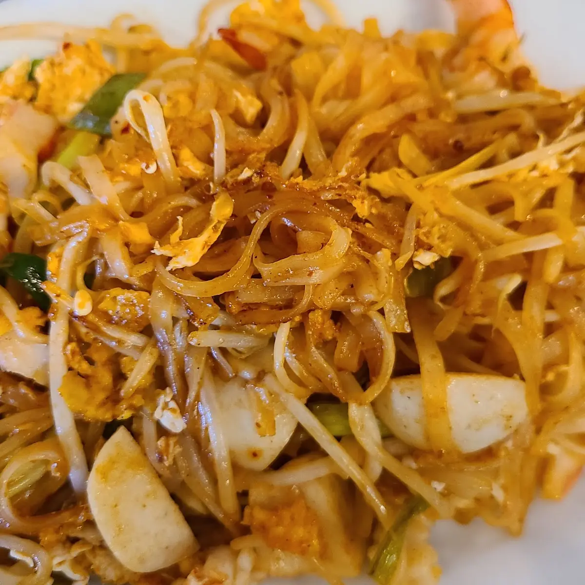Pad Thai with Seafood