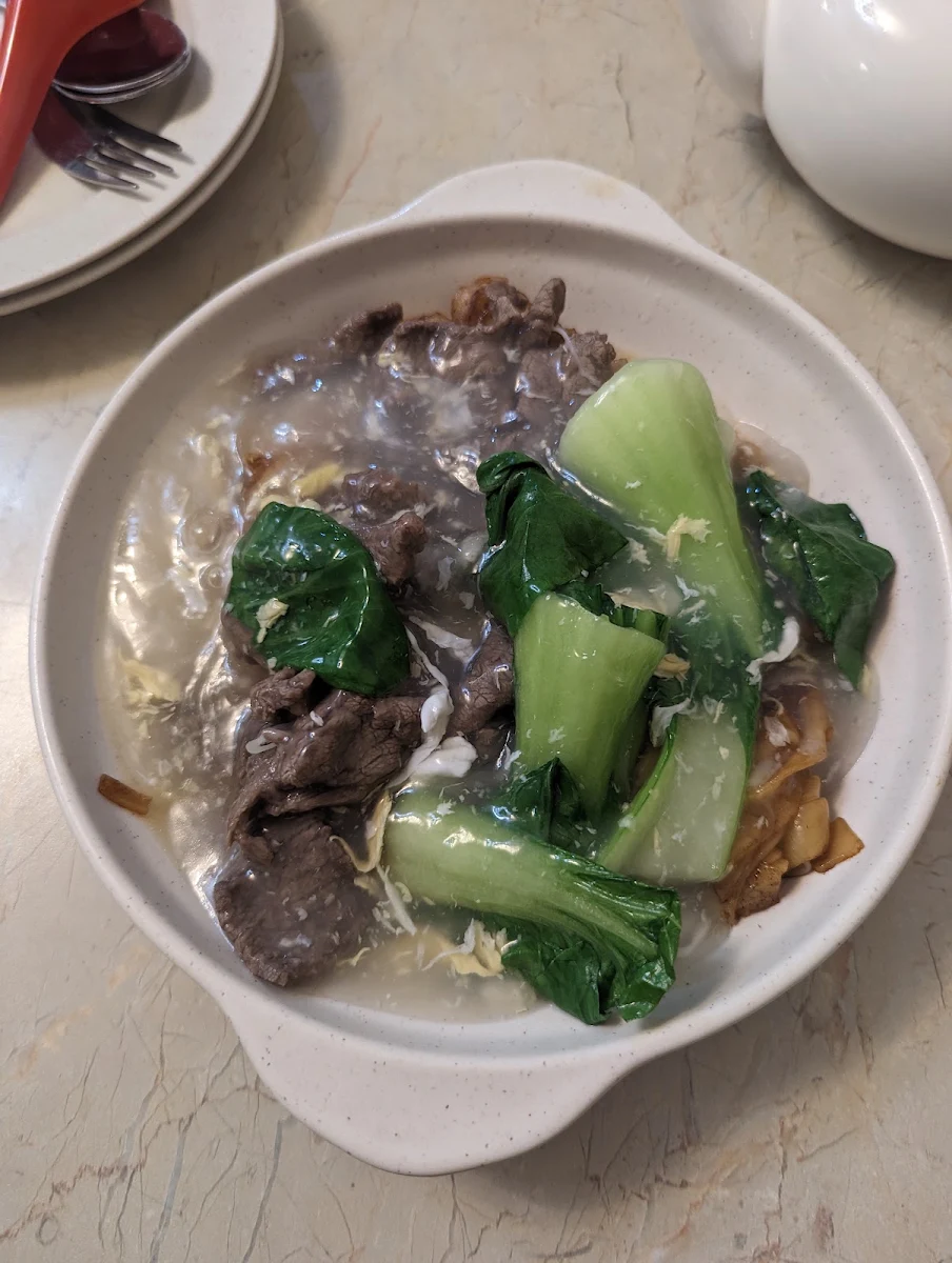 Beef Fried Ho Fun with Egg Sauce, Tak Chee House
