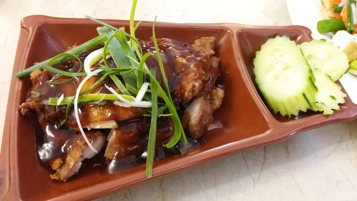 Pan Fried Garlic Chicken Rice, Tak Chee House