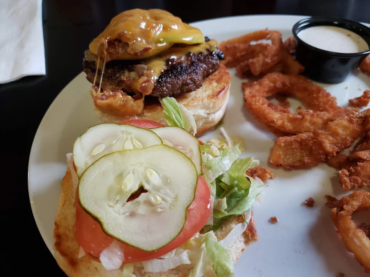 Burgers, The Appleseed Modern Diner