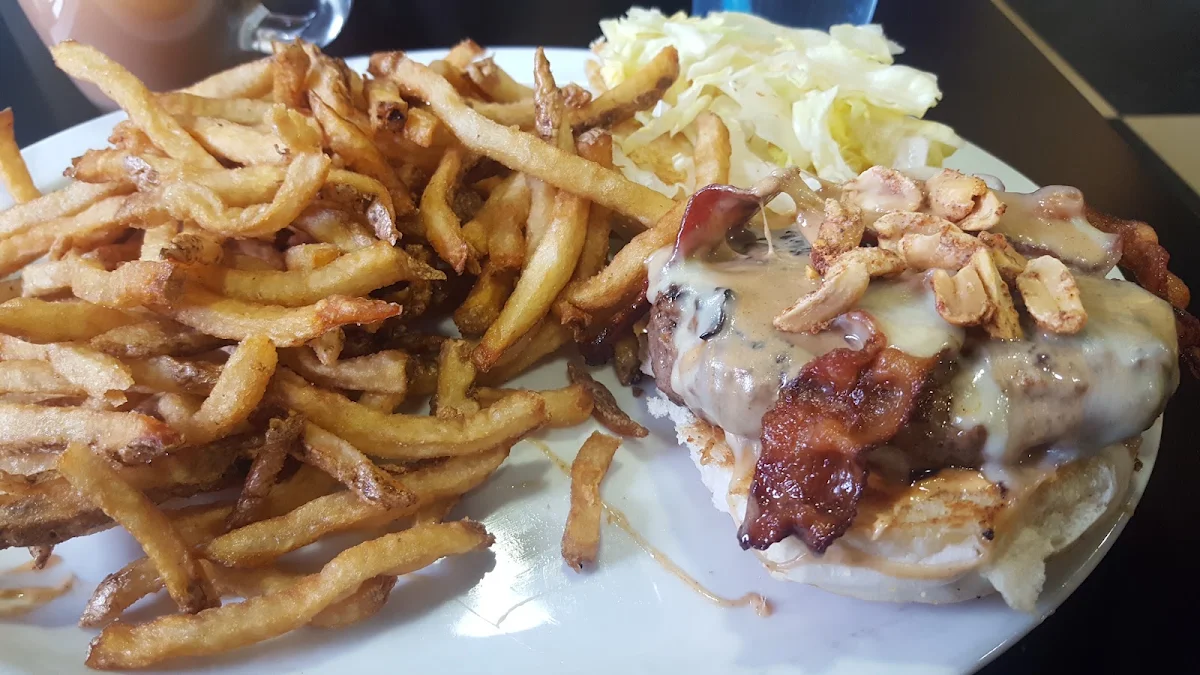 Peanut Butter Burger, The Appleseed Modern Diner