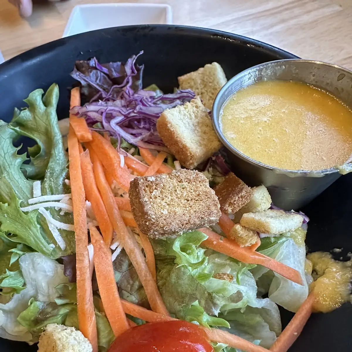 House Salad w Ginger Dressing