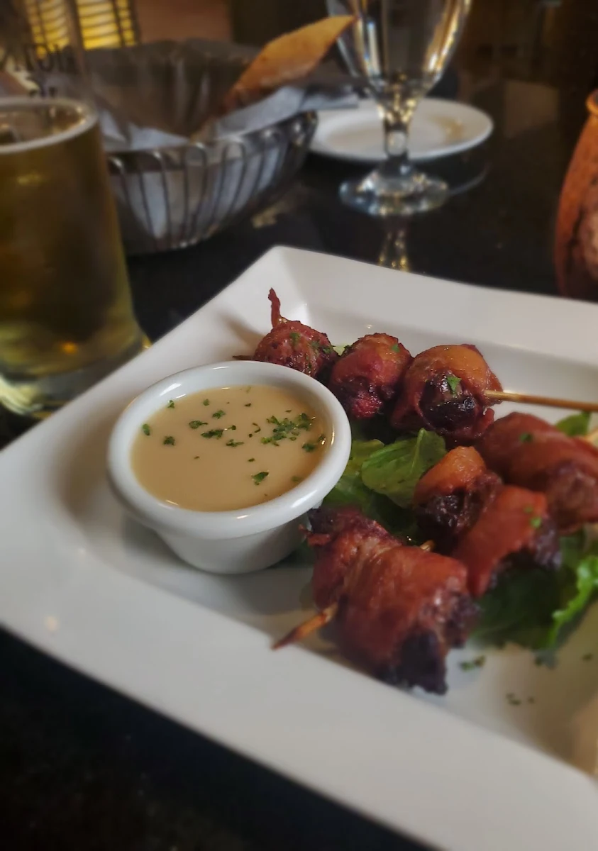 Bacon Wrapped Tenderloin Bites, Cut Casual Steak & Tap