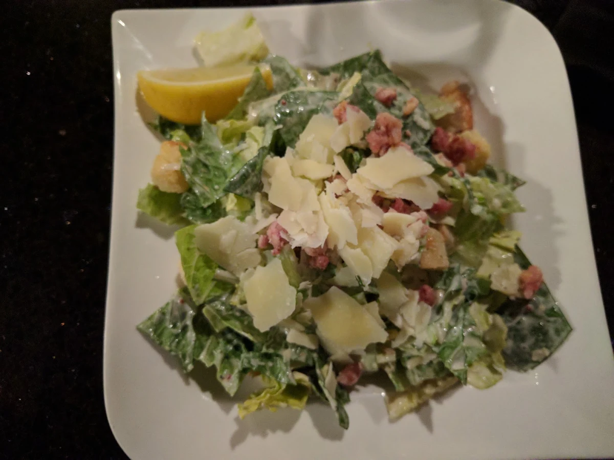 Ceasar Salad, Cut Casual Steak & Tap
