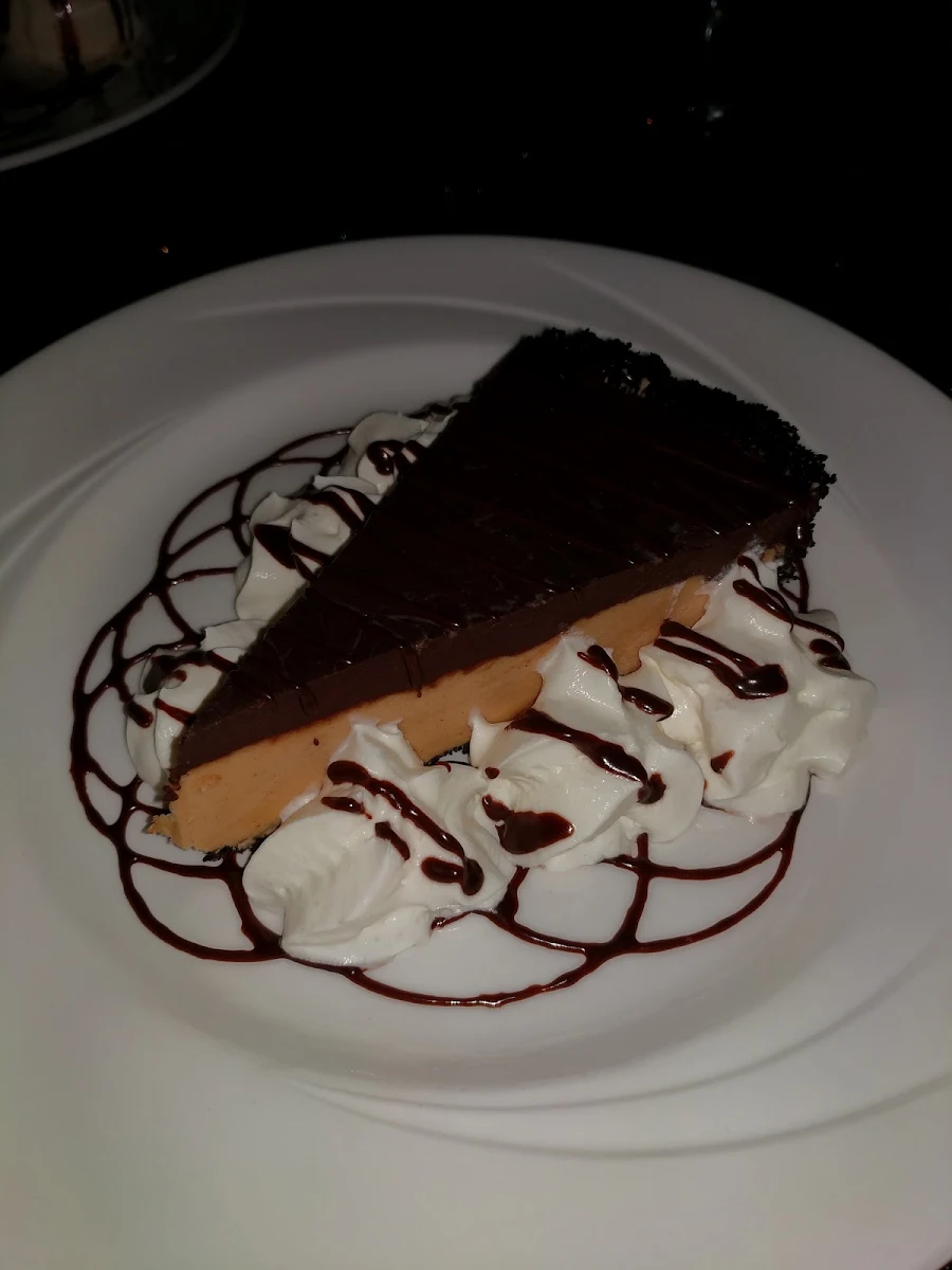 Peanut Butter Pie, Cut Casual Steak & Tap