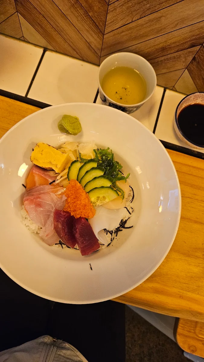Kaisen Don, Roman Tei Taruhachi