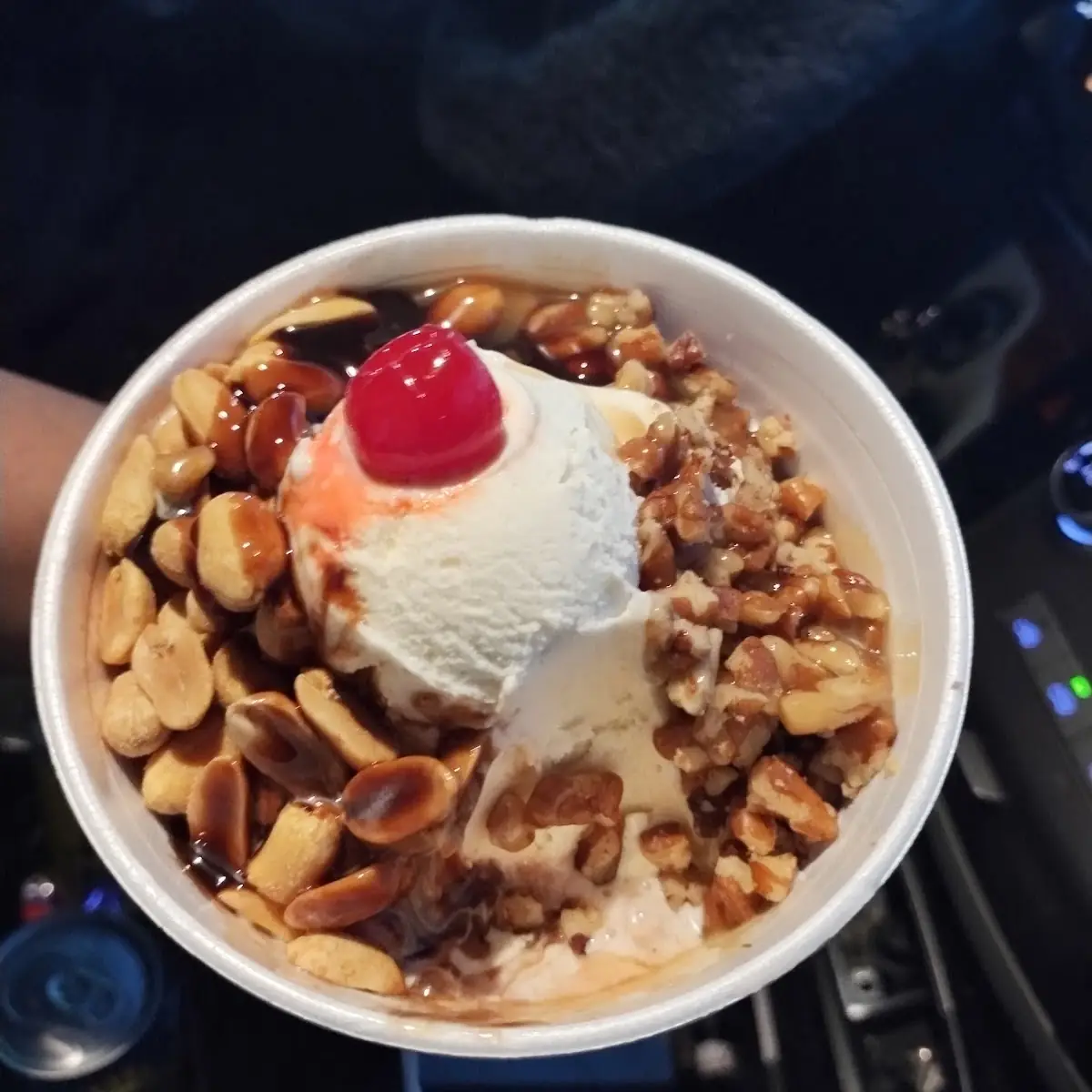Old Fashioned Banana Split