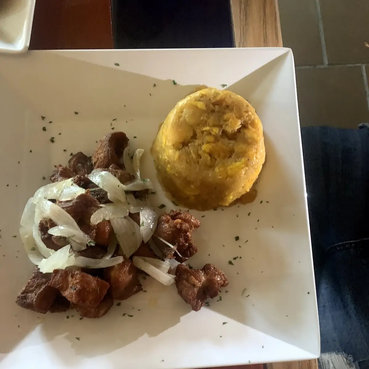 Modo Go Con Carne Frita