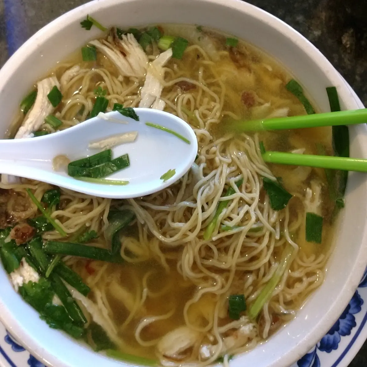 Hu Tieu Tom