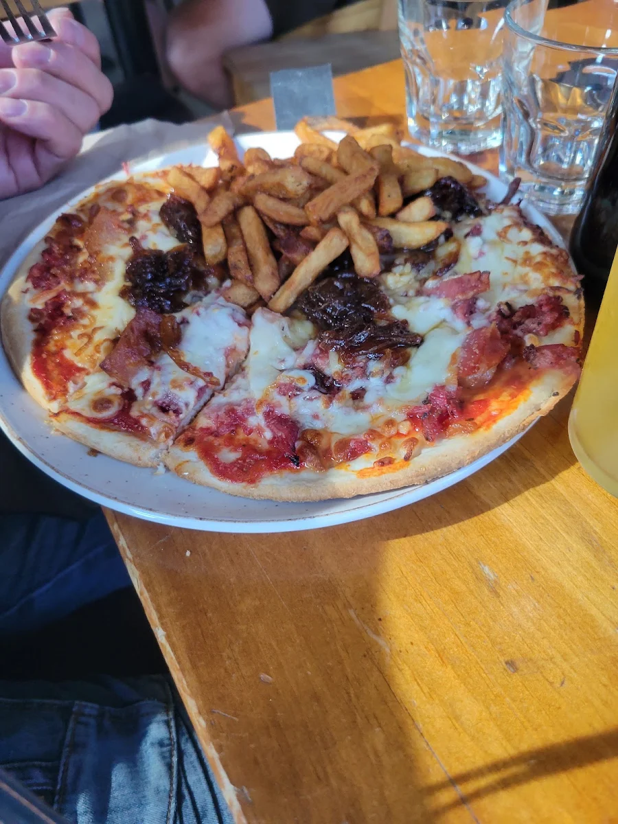 Pizza Lumberjack