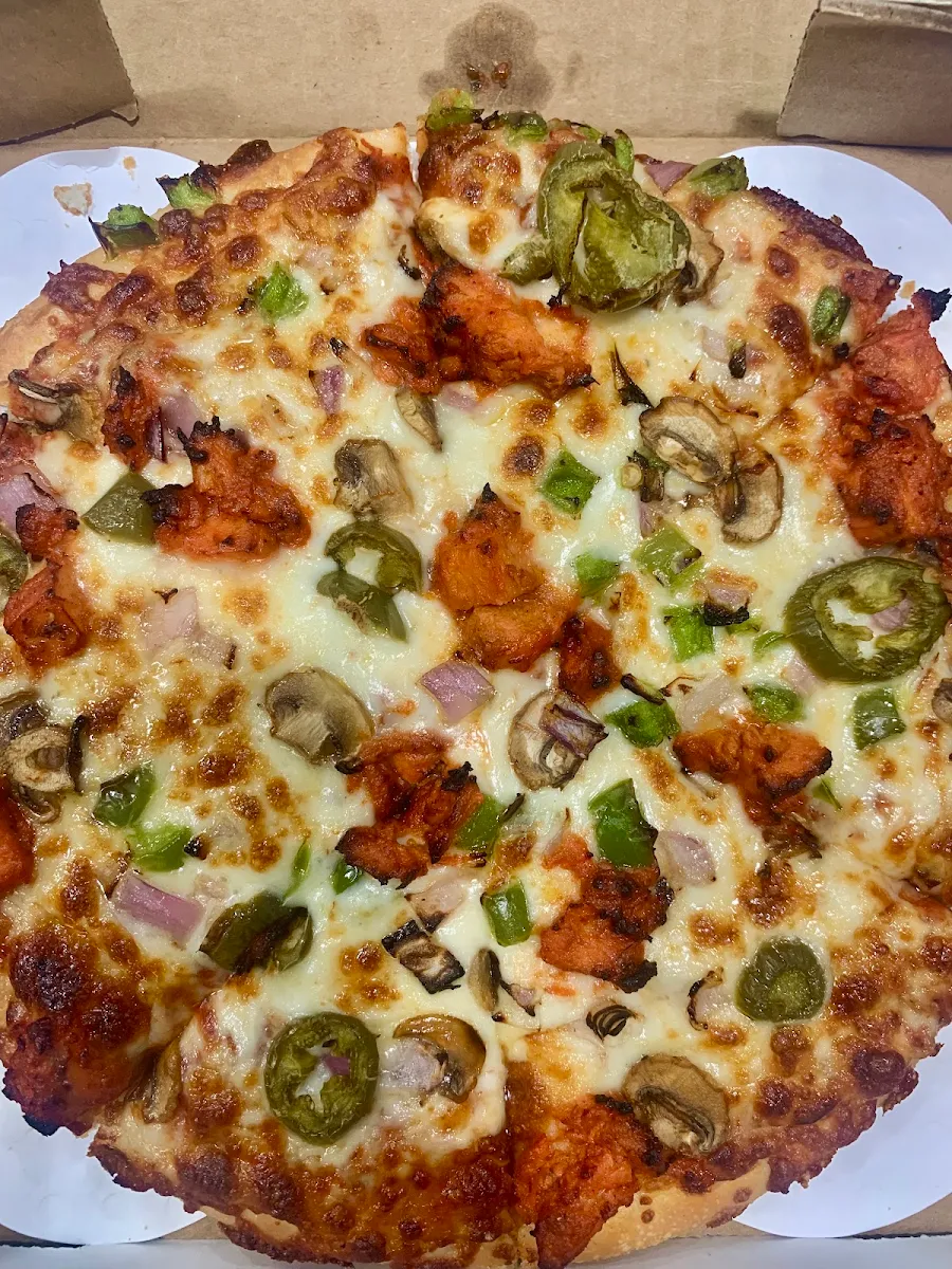 Tandoori Chicken Pizza