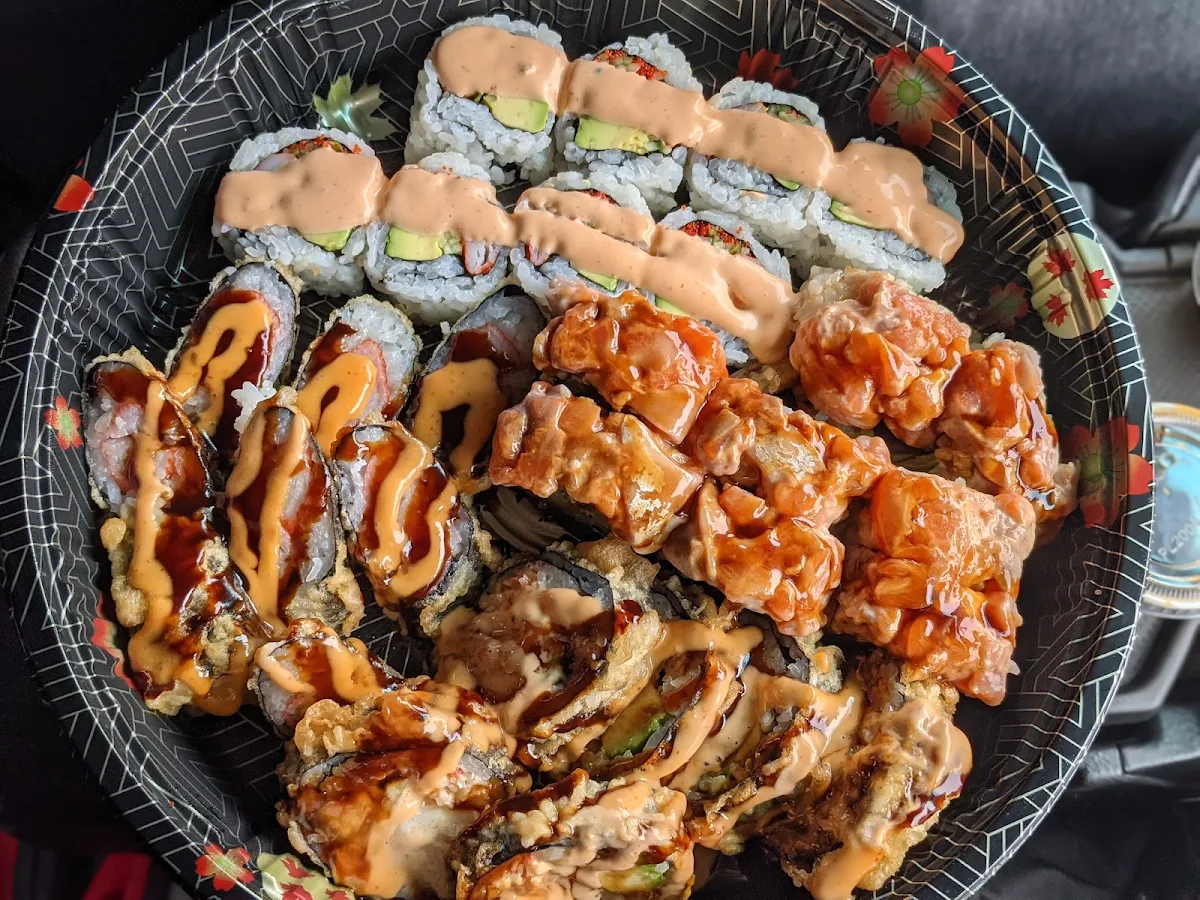 Dancing Dragon Roll Rock N' Roll Spicy California Roll, Sushi Torii