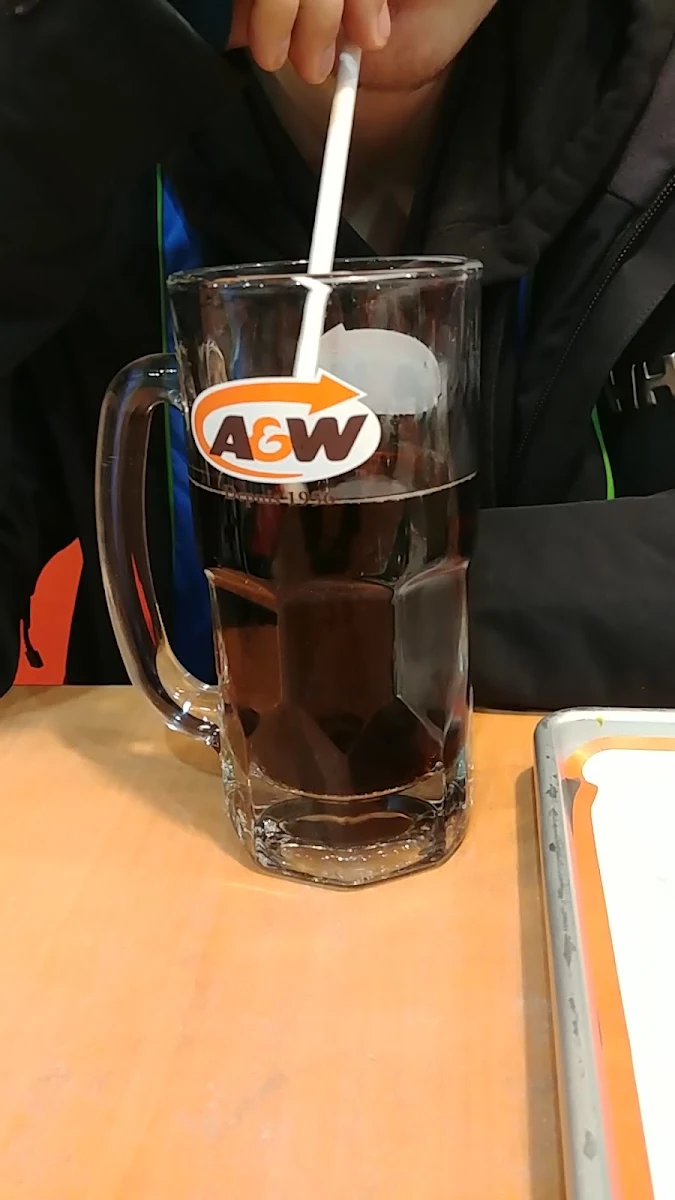 Root Beer a&w a&w Root Beer
