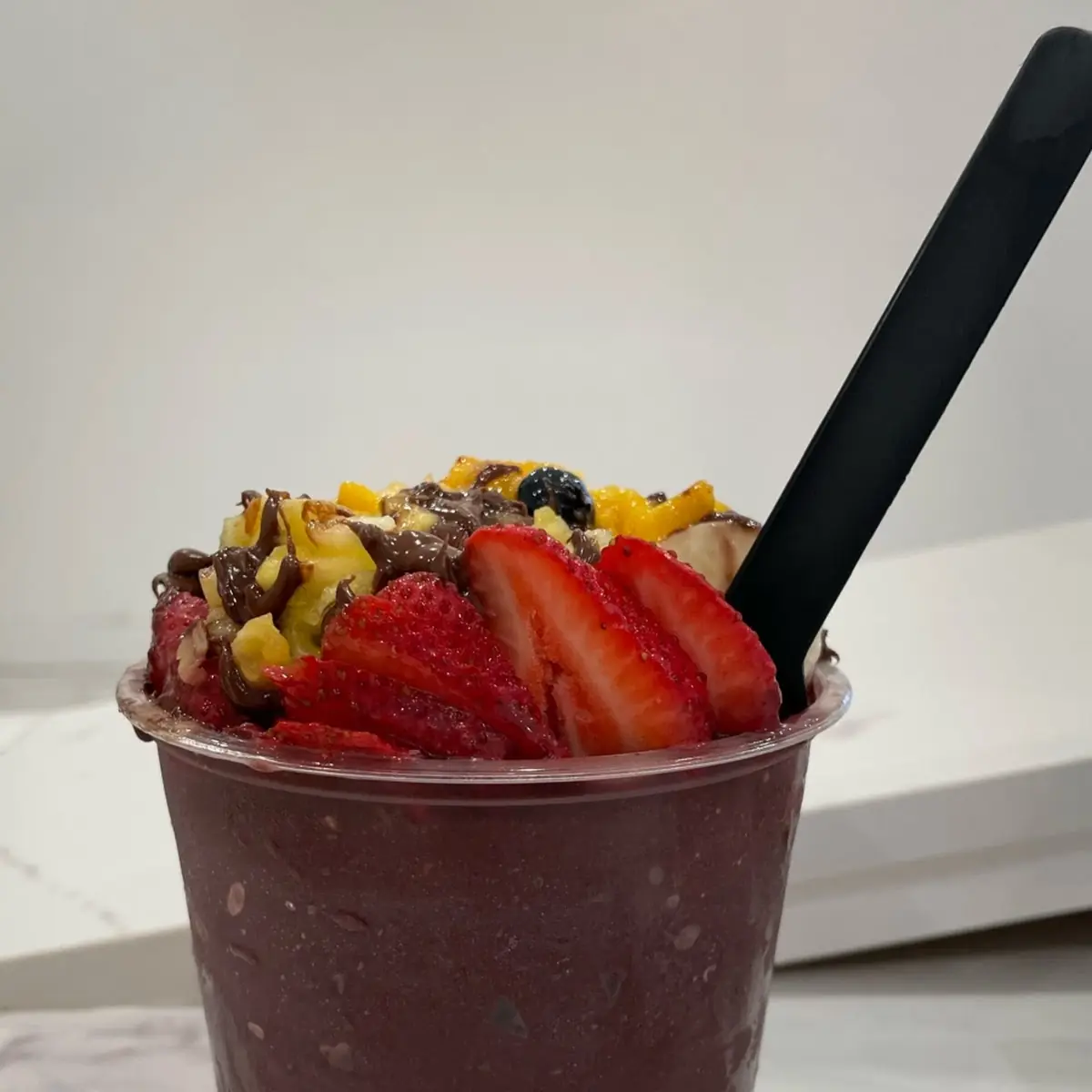 Acai Bowl with Fresh Fruit