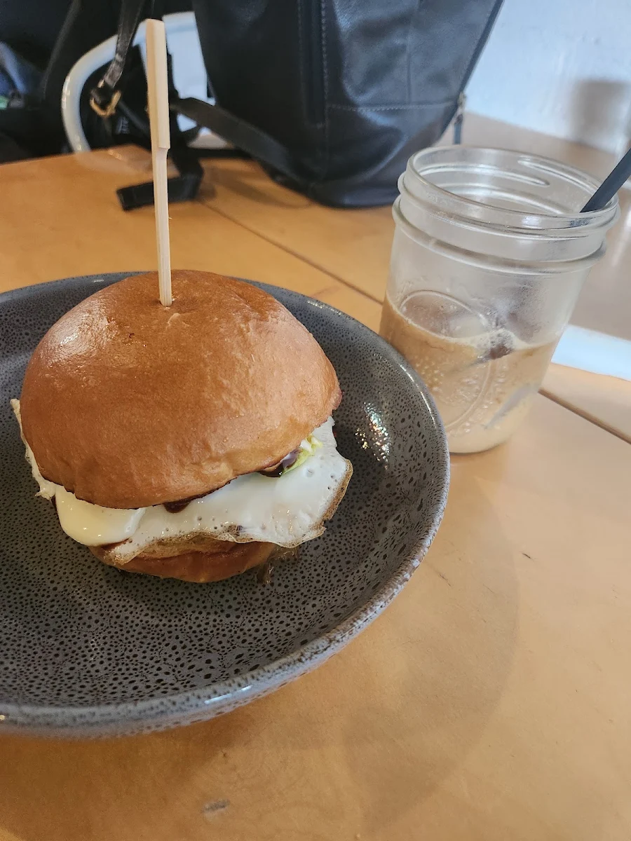 Highlights, Ministry Cafe