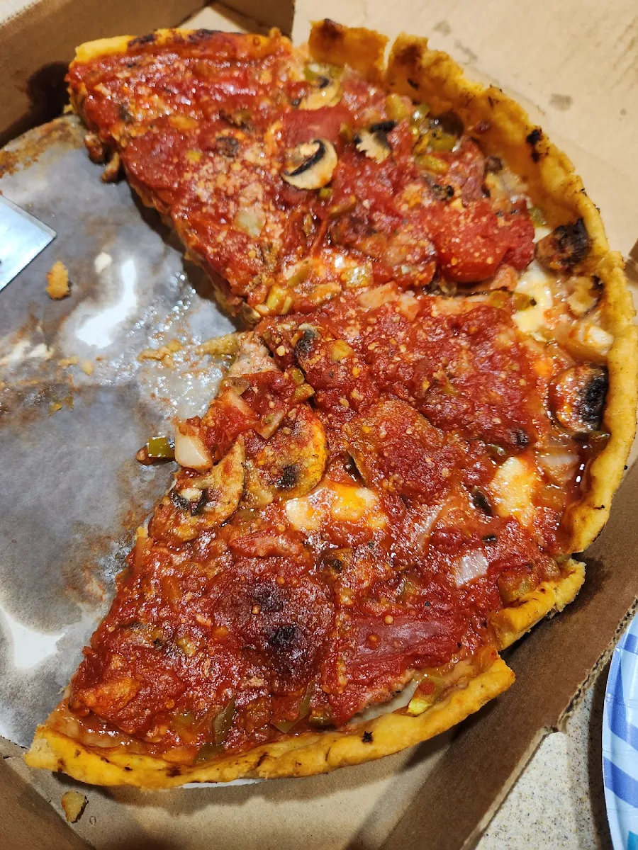 Combo Deep Dish Pizza