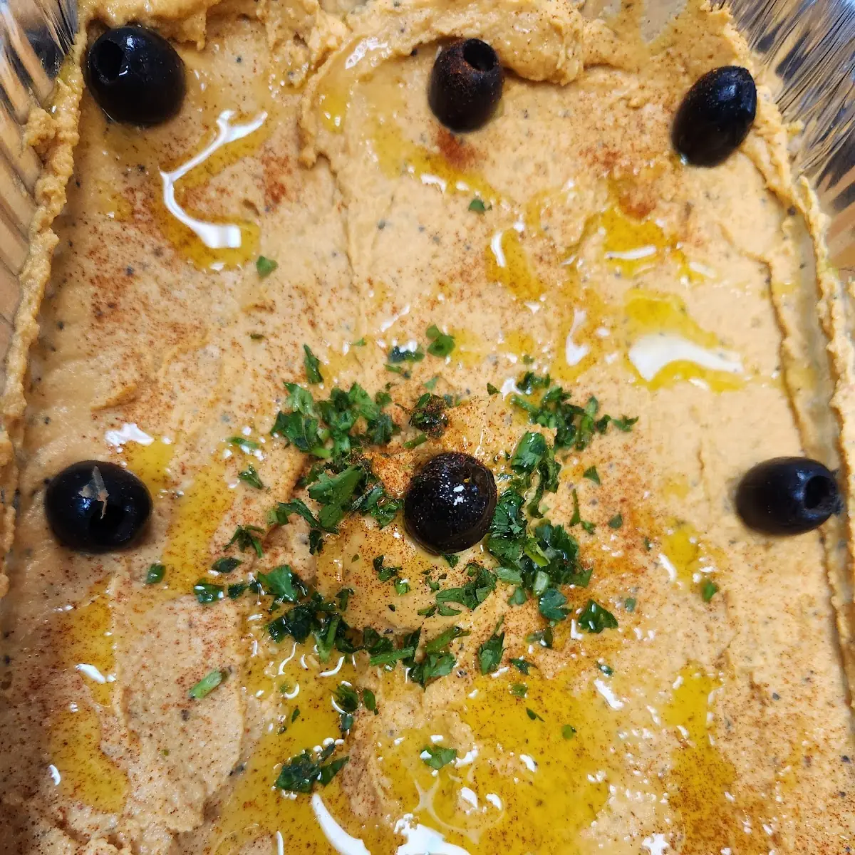 Hummus with Chicken