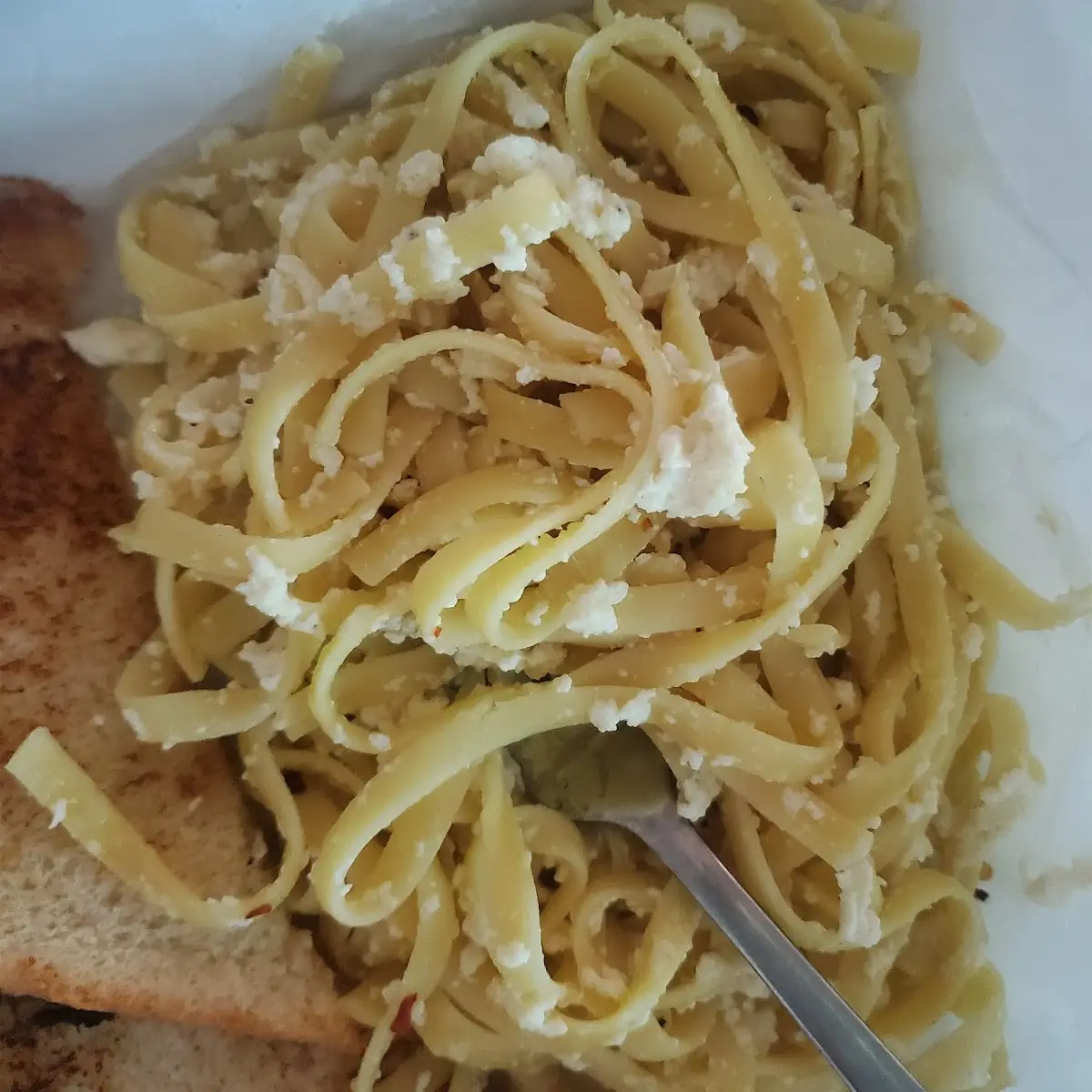 Spaghetti with Bread Sticks
