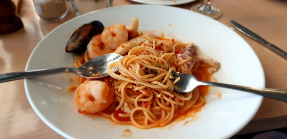 Linguine Gamberi, Mr Hobson