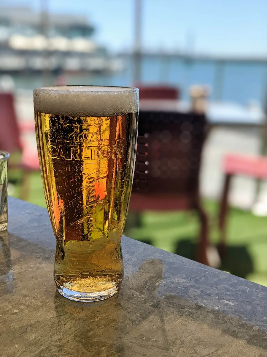 Schooner of Beer, Mr Hobson