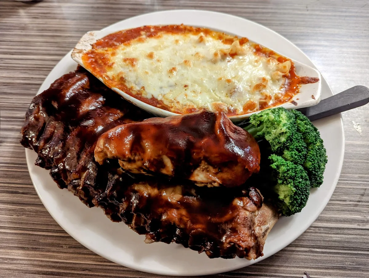 Chicken Rib Combo, Venetis Restaurant