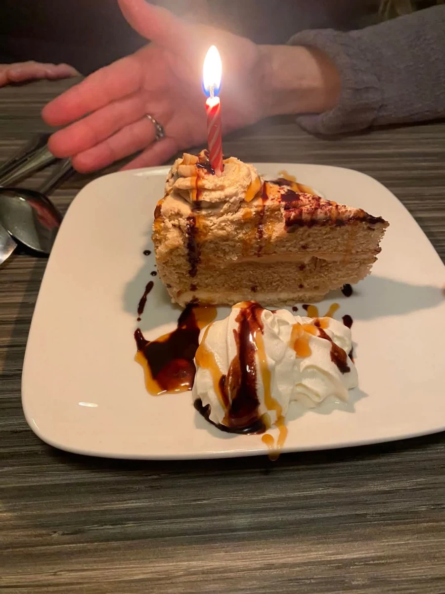 Tiramisu Cake, Venetis Restaurant