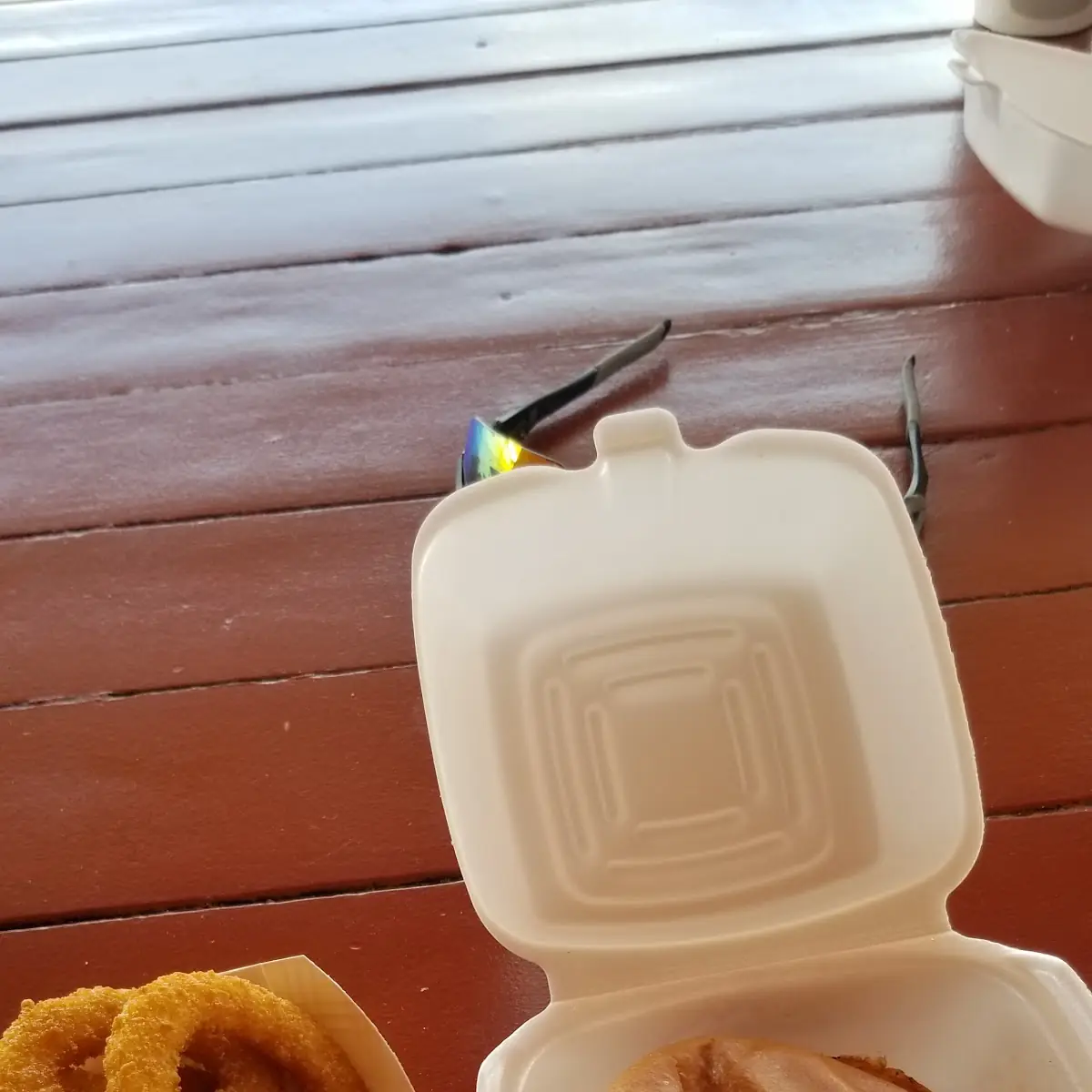 Cheese Burger and Onion Rings