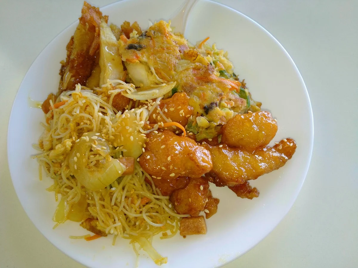 Highlights, Lucky Wok