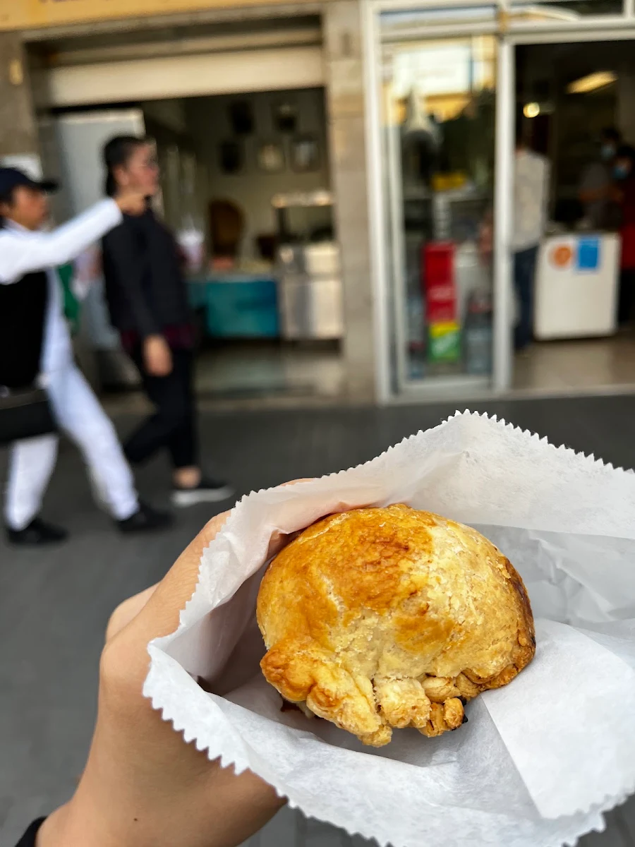 BBQ Pork Pie, Master Chef Dim Sim & Food Co