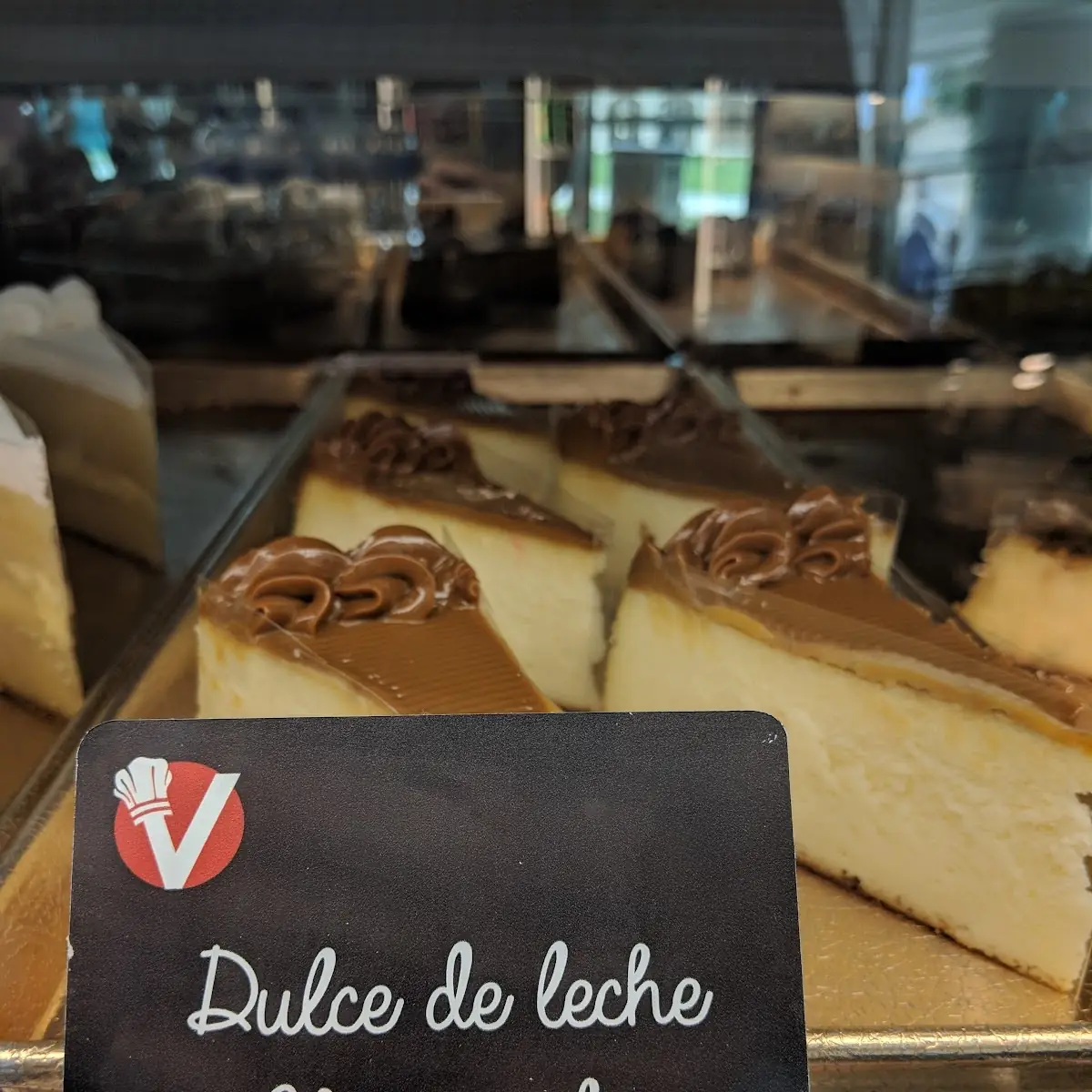 Dulce De Leche Cheesecake