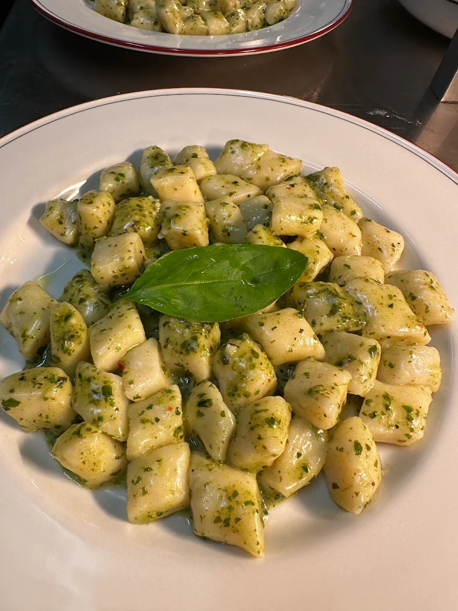 Gnocchi Al Pesto, Copperwood Restaurant