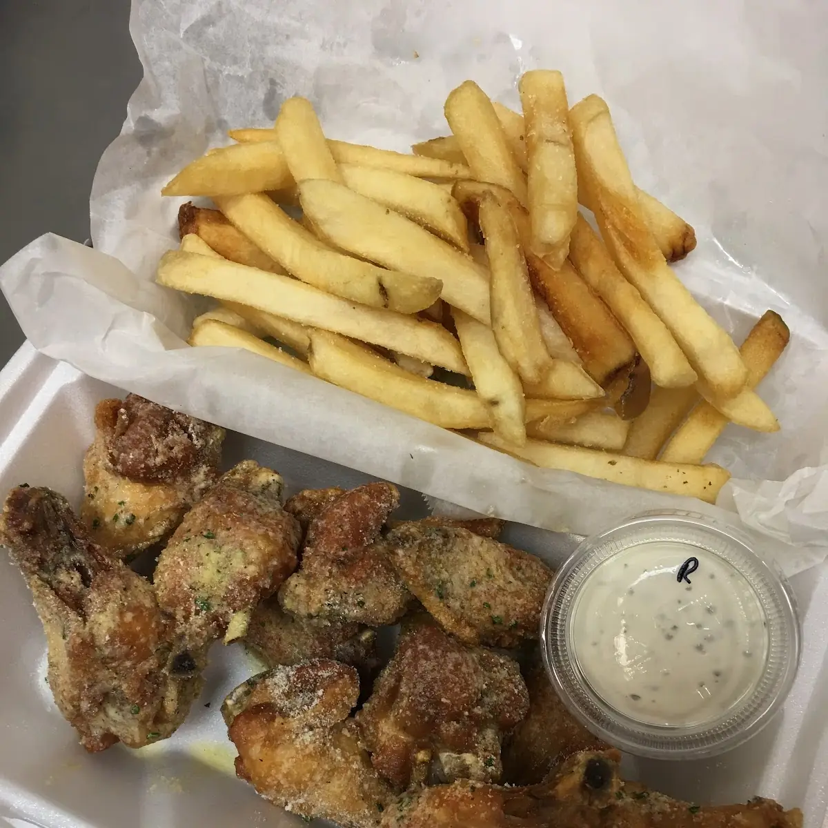 10 Wings Combo Powdered Ranch with Ranch Dressing